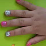 Manicure infantil